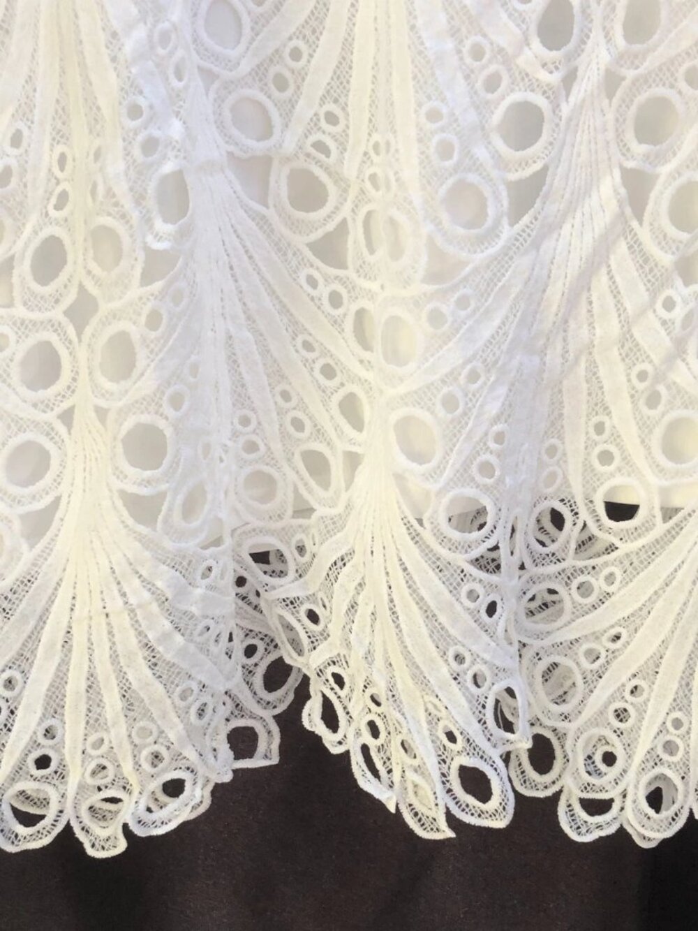 52Seven Women's Dress Size 14 White Lace Short Sleeve Shift - Picture 9 of 14